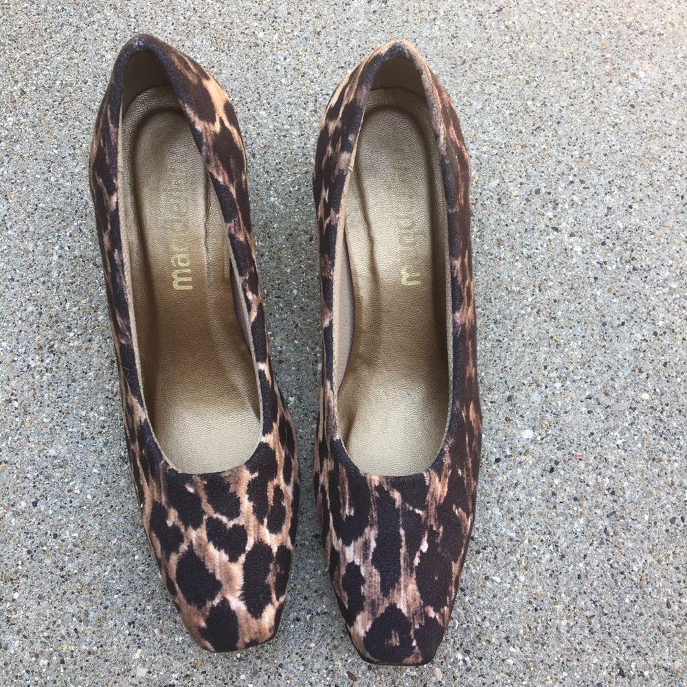 California Magdesians Leopard print Kitten Heels 6 - Picture 3 of 8